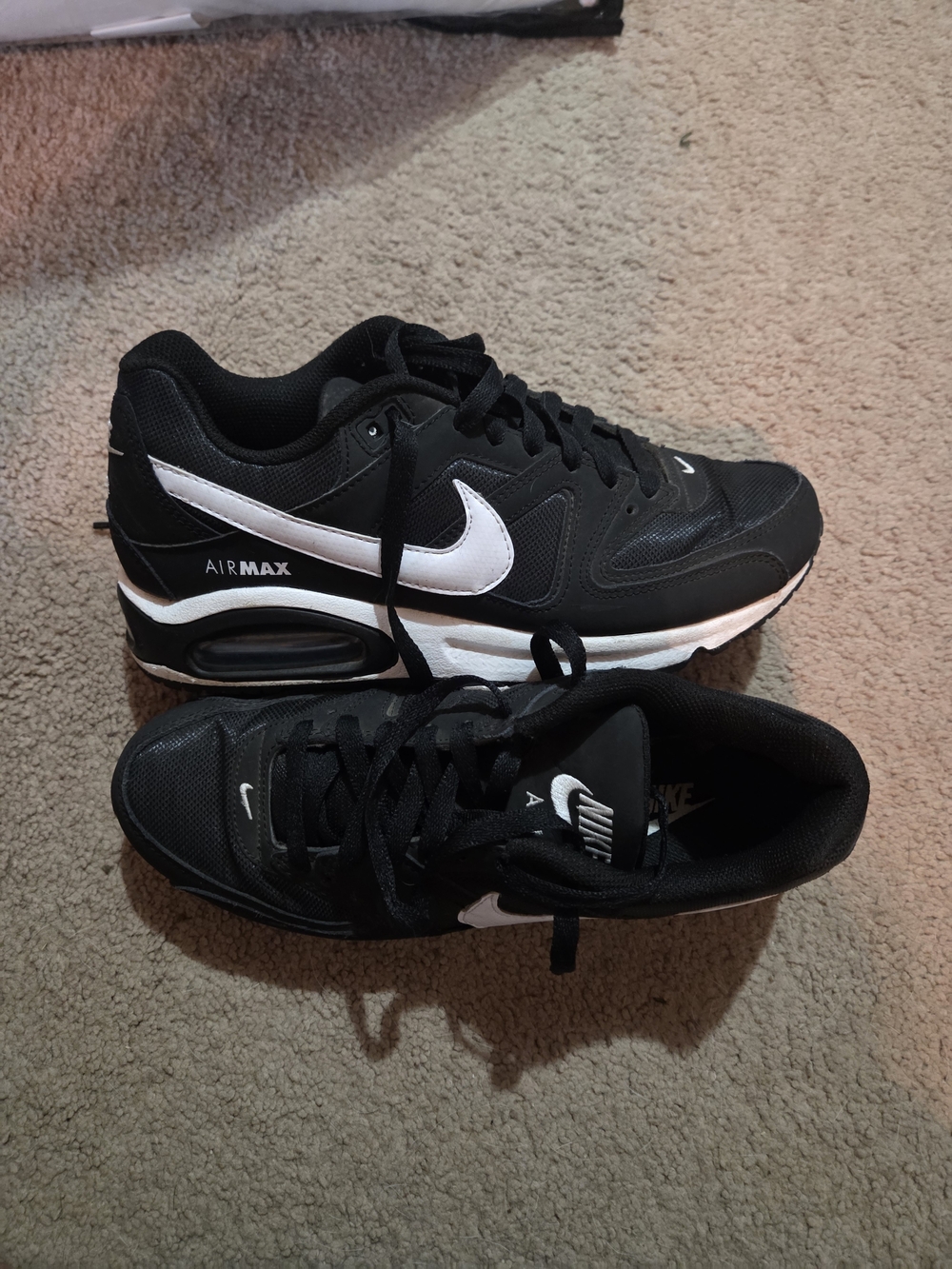 Nike Black and White Woman's Air Max Athletic Sneakers